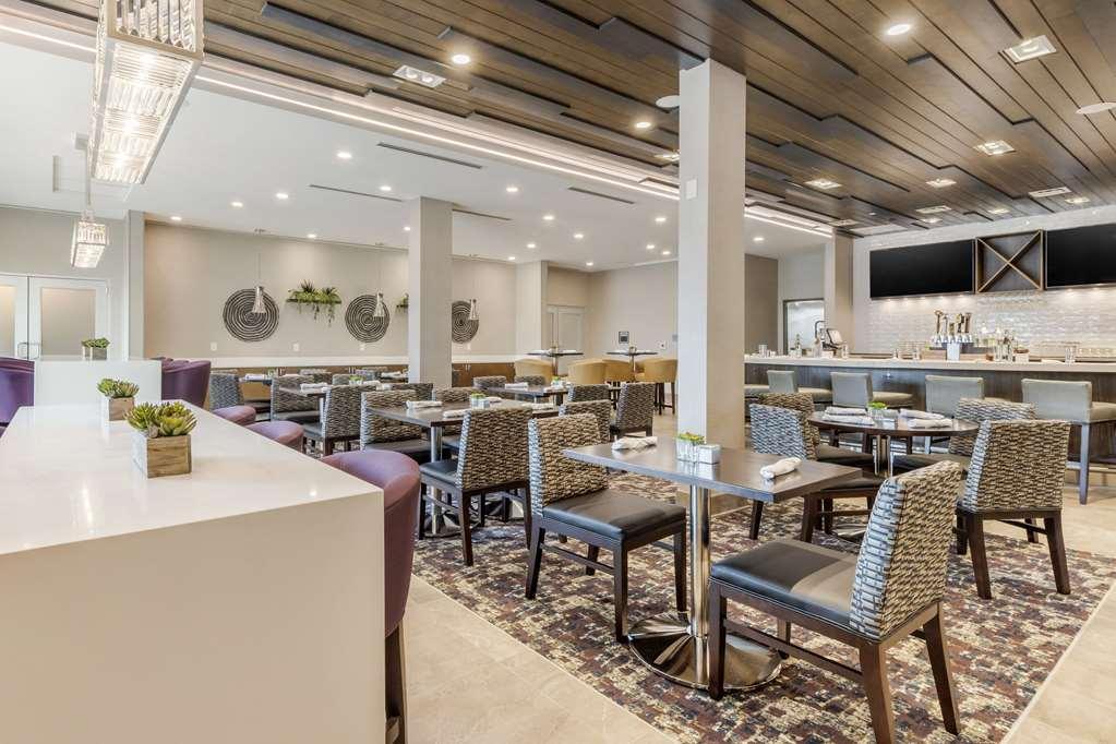 Cambria Hotel פורט מיל מסעדה תמונה